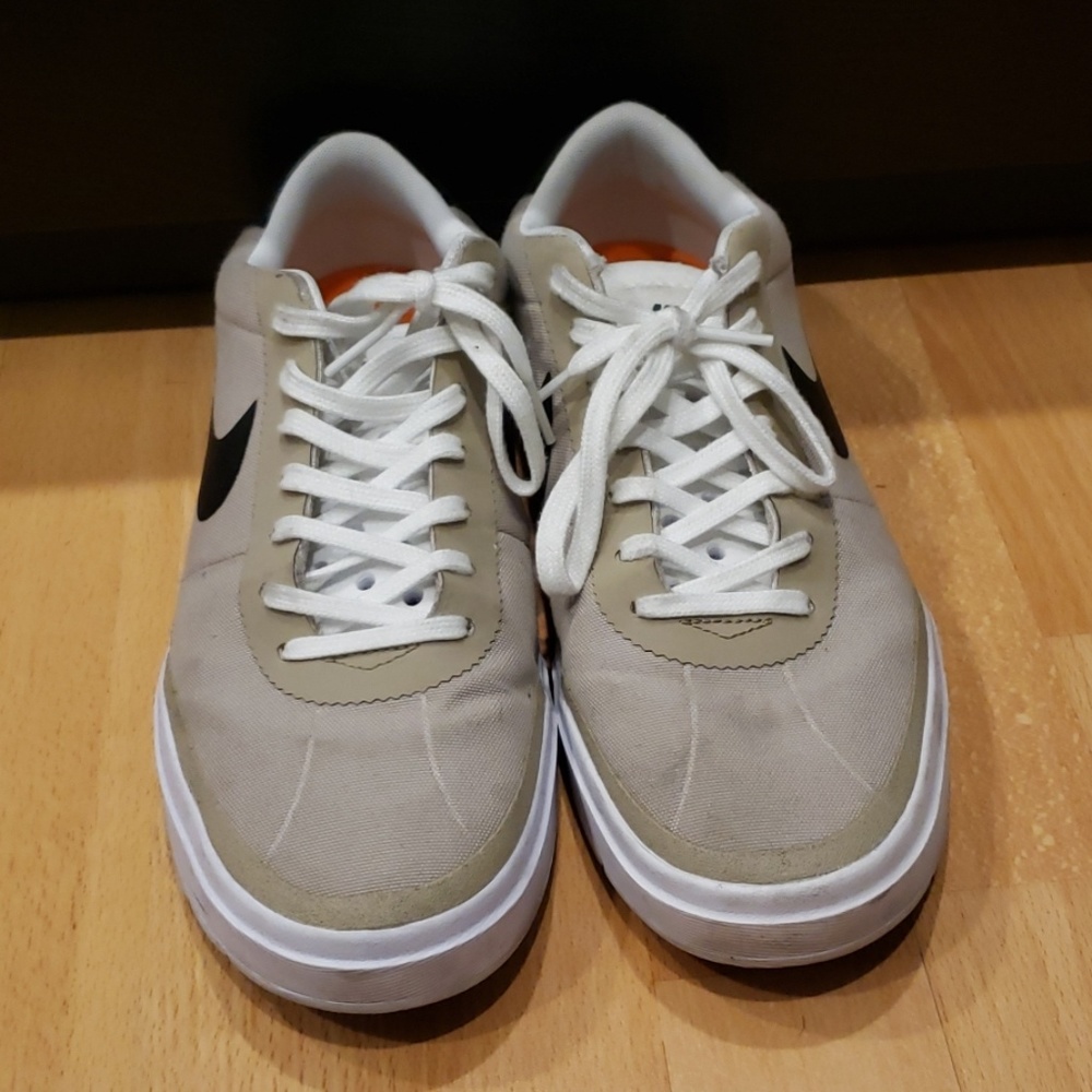 Nike Bruin Hyperfeel